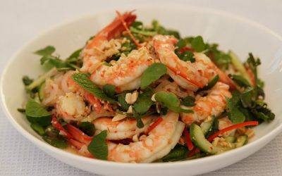 Prawn salad with chilli, cucumber & watercress