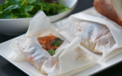 Tuna baked in paper parcels