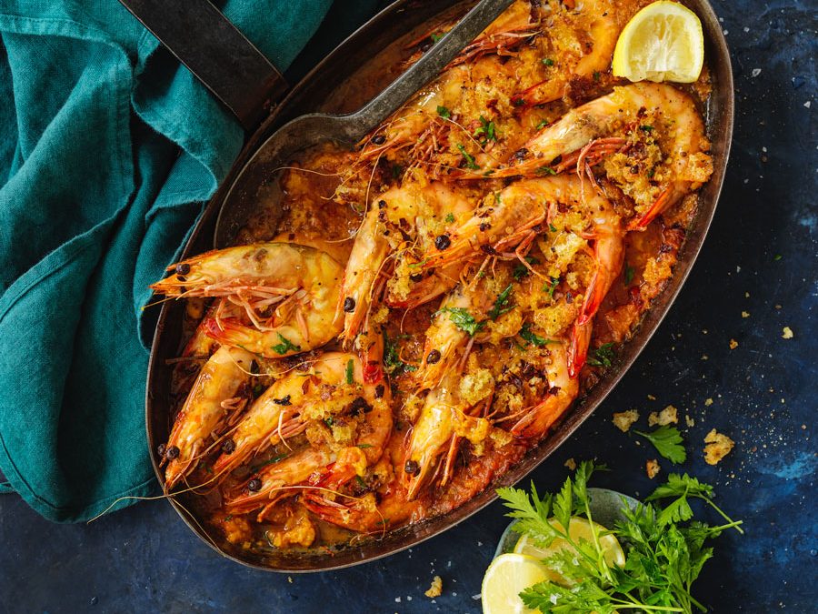 Italian baked prawns with chilli and saffron