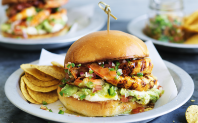 Mexican crispy prawn burgers