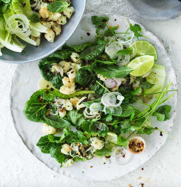 Stir fried Australian prawn larb