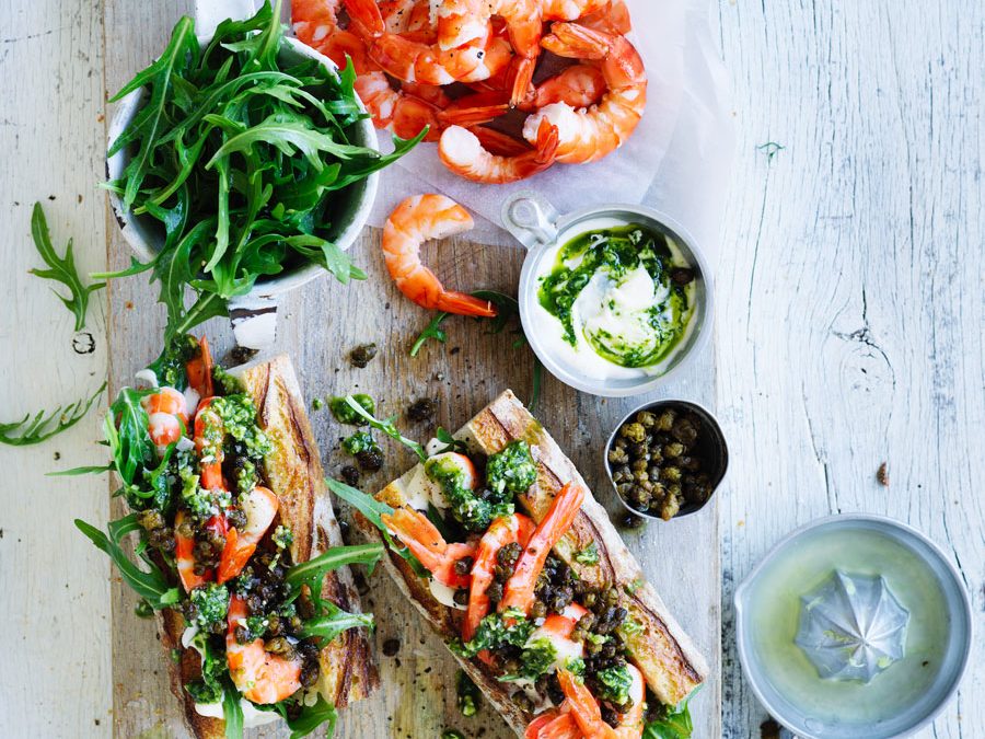 Super Simple prawn baguette